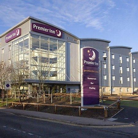 Premier Inn Watford Central 외부 사진