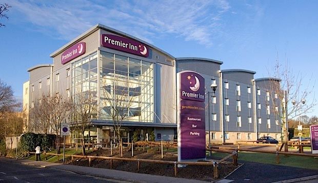 Premier Inn Watford Central 외부 사진